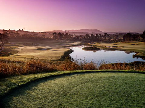 Yarra Valley Lodge - ACT Tourism 0