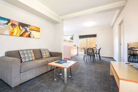 Ferntree Gully, A Nightcap Hotel - ACT Tourism 7