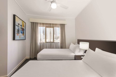Adina Apartment Hotel Barrack Plaza - ACT Tourism 6