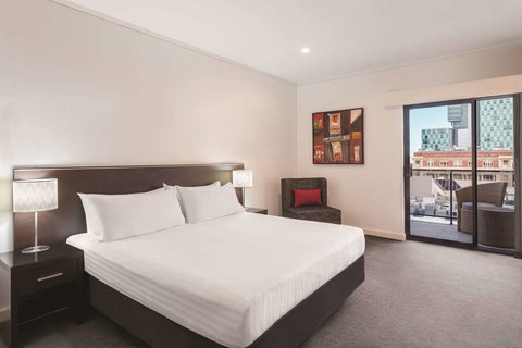 Adina Apartment Hotel Barrack Plaza - ACT Tourism 11