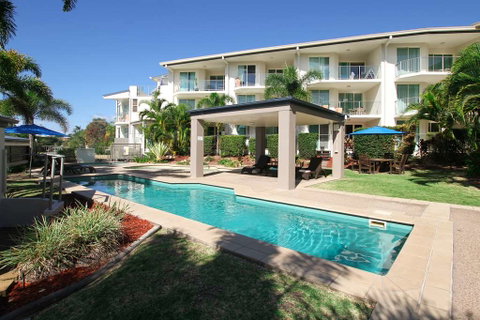 Caloundra Central Apartment Hotel - ACT Tourism 9