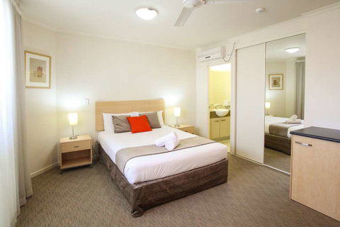Caloundra Central Apartment Hotel - ACT Tourism 13