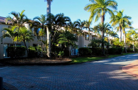 Oaks Oasis, Caloundra - ACT Tourism 0