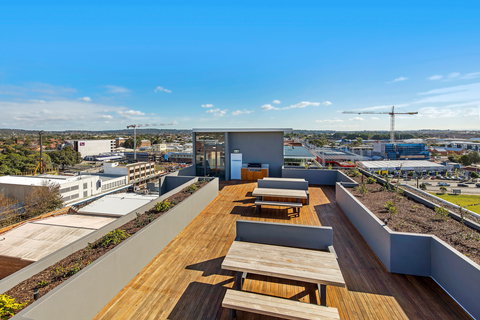 Astra Apartments Newcastle - ACT Tourism 1