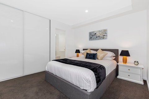 Astra Apartments Newcastle - ACT Tourism 4