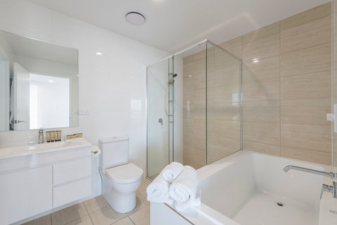 Astra Apartments Newcastle - ACT Tourism 5