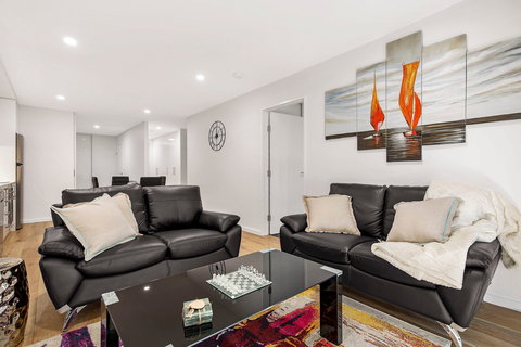 Astra Apartments Newcastle - ACT Tourism 6