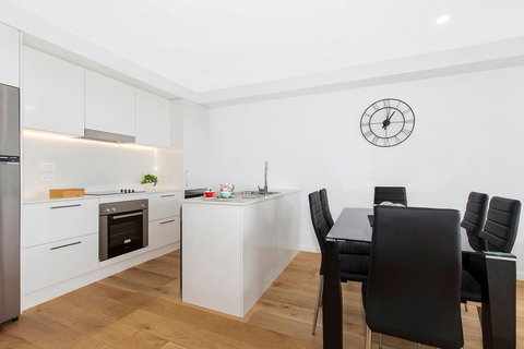 Astra Apartments Newcastle - ACT Tourism 11