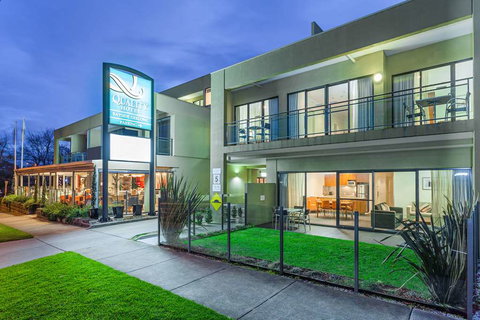 Quality Hotel Bayside Geelong - ACT Tourism 2