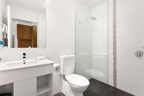 Quality Hotel Bayside Geelong - ACT Tourism 7