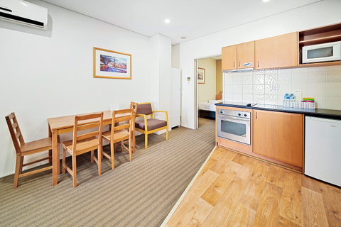 All Suites Perth - ACT Tourism 15
