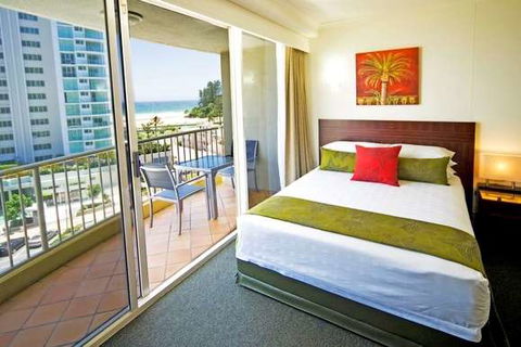 Mantra Twin Towns Coolangatta - ACT Tourism 3