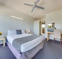 Camelot Motel - ACT Tourism