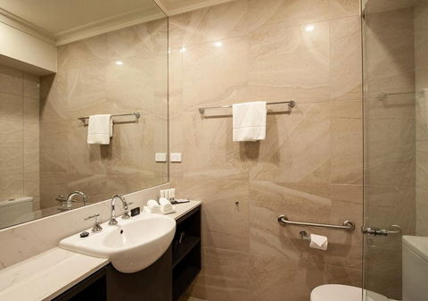 Burke & Wills Hotel - ACT Tourism 2