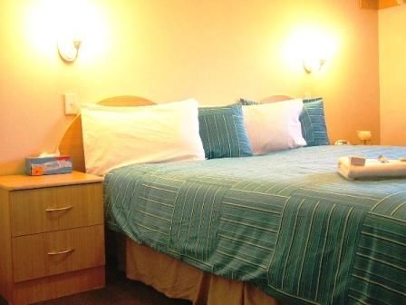 Arena Hotel - ACT Tourism 1