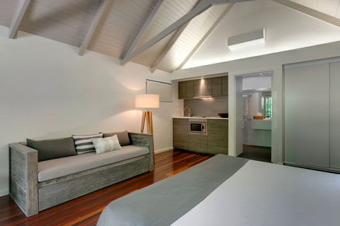Hamilton Island Palm Bungalows - ACT Tourism 1