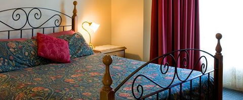 John Pirie Motor Inn - ACT Tourism 0