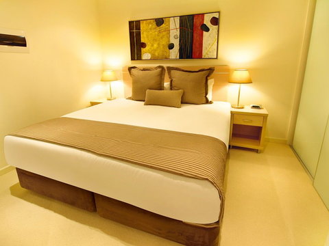 iStay Precinct - ACT Tourism 1