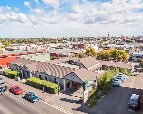Quality Inn & Suites Menzies - ACT Tourism 1