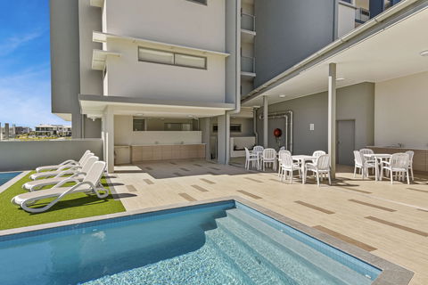 Direct Hotels - Aquarius Kawana - ACT Tourism 2