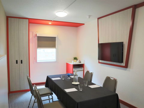 Ibis Sydney Airport - ACT Tourism 10