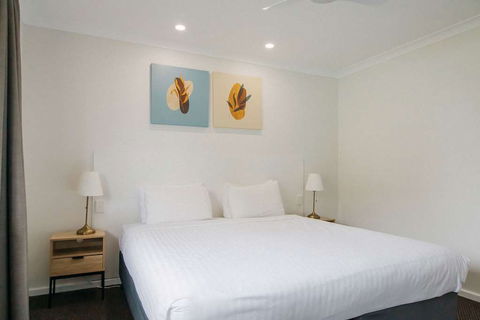 Quality Suites Banksia Gardens - ACT Tourism 4