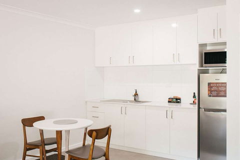 Quality Suites Banksia Gardens - ACT Tourism 7