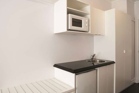 Adina Apartment Hotel Anzac Square - ACT Tourism 13