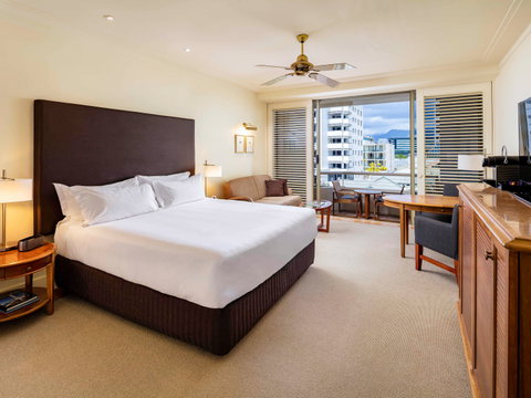 Pullman Reef Hotel Casino - ACT Tourism 7