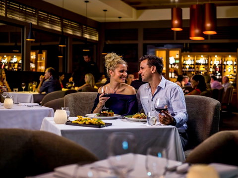 Pullman Reef Hotel Casino - ACT Tourism 12