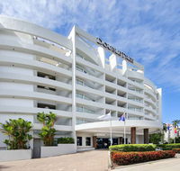 DoubleTree by Hilton Cairns - ACT Tourism