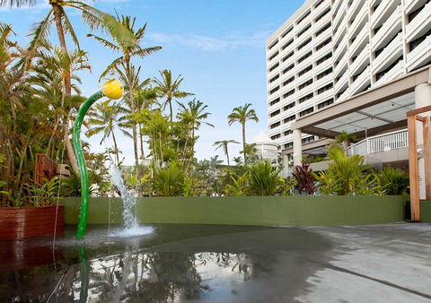 Rydges Esplanade Resort Cairns - ACT Tourism 1