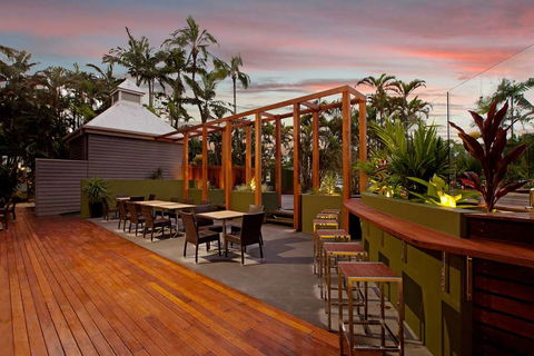 Rydges Esplanade Resort Cairns - ACT Tourism 17