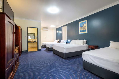 Atherton Hotel - ACT Tourism 7