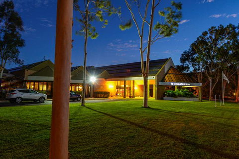 DoubleTree By Hilton Hotel Alice Springs - ACT Tourism 1