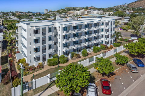 Madison Ocean Breeze - ACT Tourism 0