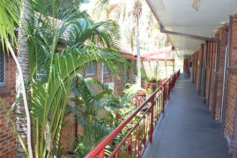 Flinders Motel - ACT Tourism 2