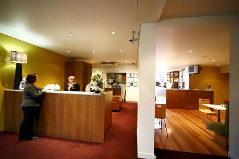 Best Western Plus The Tudor-Box Hill - ACT Tourism 0