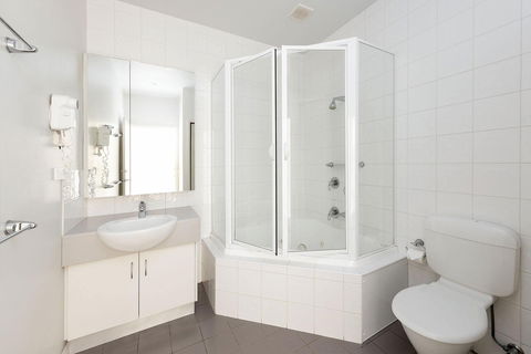 Lady Bay Resort - ACT Tourism 2