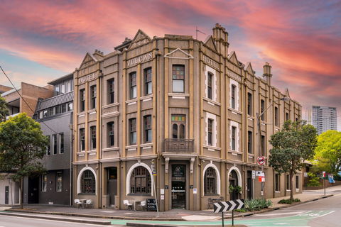 The Vulcan Hotel - ACT Tourism 0