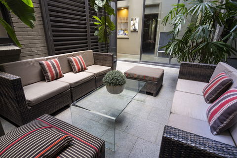 The Vulcan Hotel - ACT Tourism 2