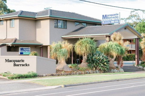 Macquarie Barracks Inn - ACT Tourism 0