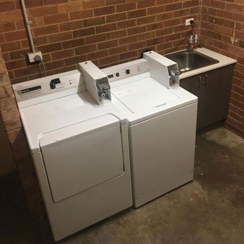 Across Country Motel & Svcd Apts - ACT Tourism 2