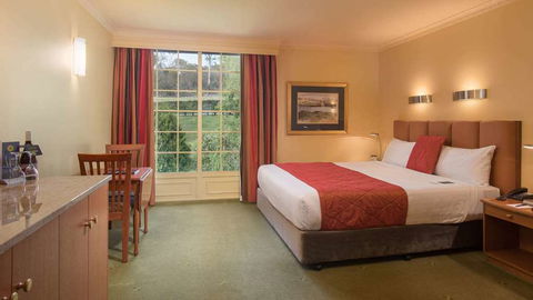 Country Club Tasmania - ACT Tourism 4