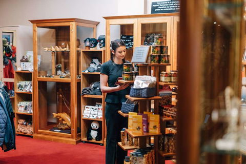 Country Club Tasmania - ACT Tourism 13