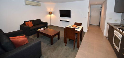 Apartments Ink - ACT Tourism 15