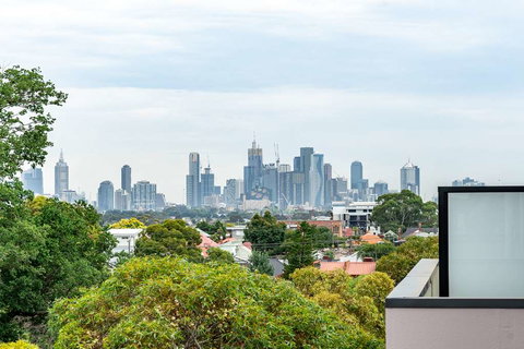 Artel Apartment Hotel Melbourne - ACT Tourism 1