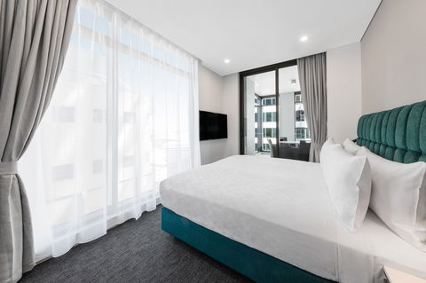 Meriton Suites Sussex Street, Sydney - ACT Tourism 1