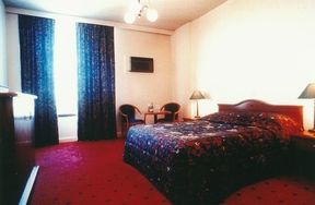 Hotel Adelaide International - ACT Tourism 1