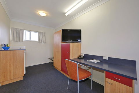 Boulevard Lodge - ACT Tourism 1